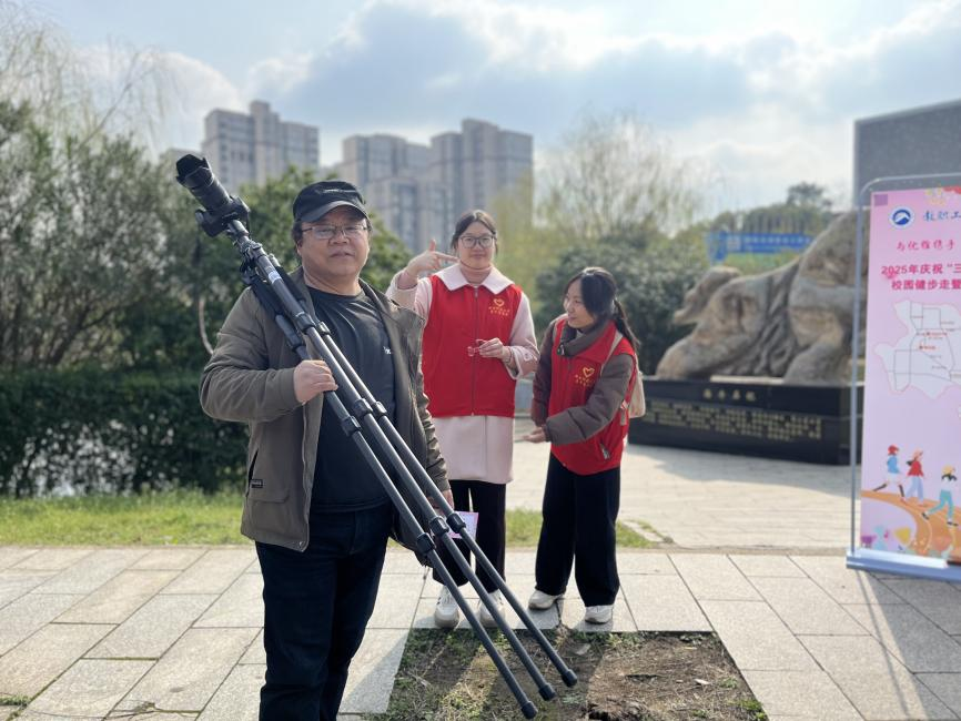 099c4fa136634e81bf26e95ec49ddc07.png 099c4fa136634e81bf26e95ec49ddc07.png